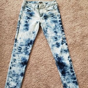 American Eagle Stretchy Tie Dyed Jeggings